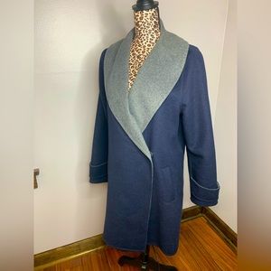 Tahari Double Breasted Wool Blue and White Jacket Large